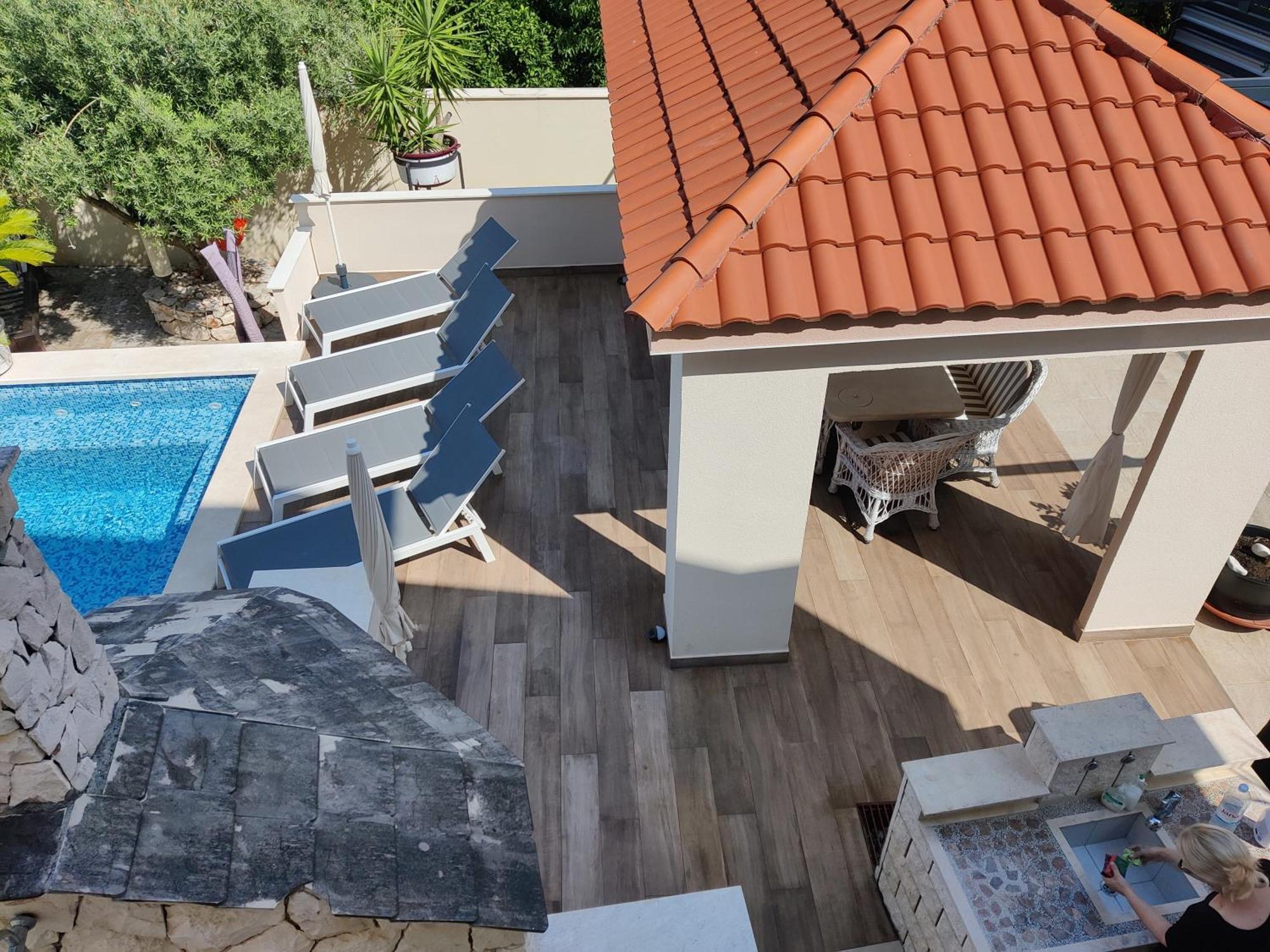 Apartment A - Heating Pool *