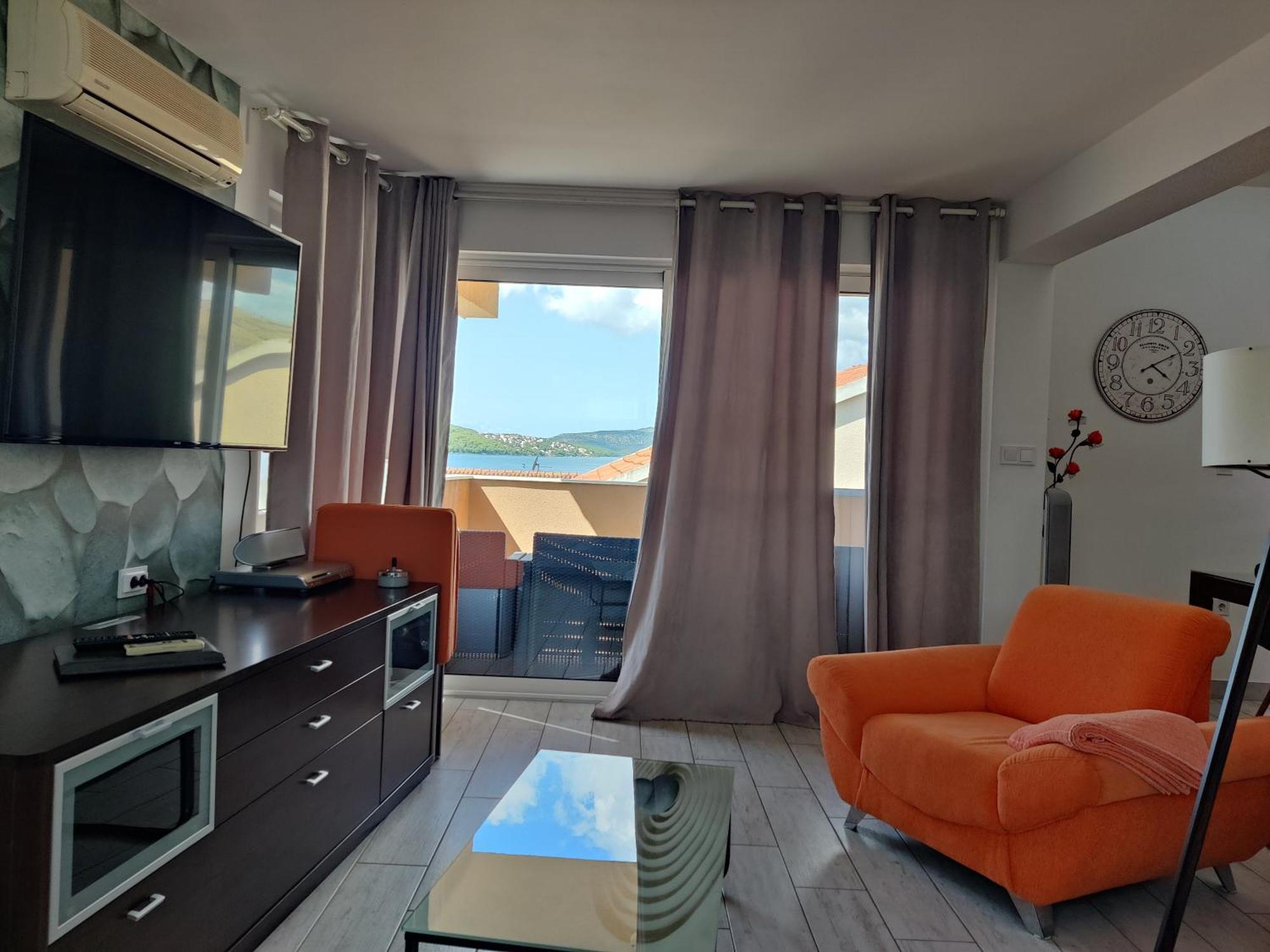 A - Heating Pool Apartment